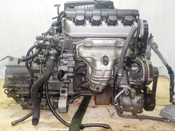 Двигатель с КПП, Honda D15B - 3713705 AT SSTA FF 4WD коса+комп
